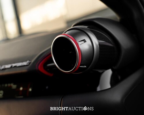 Ferrari 812 Superfast 6.5 V12 HELE 796pk -CARBON- 2022 (GARANTIE)