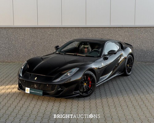 Ferrari 812 Superfast 6.5 V12 HELE 796pk -CARBON- 2022 (GARANTIE)