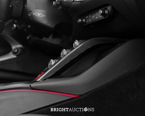 Ferrari 812 Superfast 6.5 V12 HELE 796pk -CARBON- 2022 (GARANTIE)