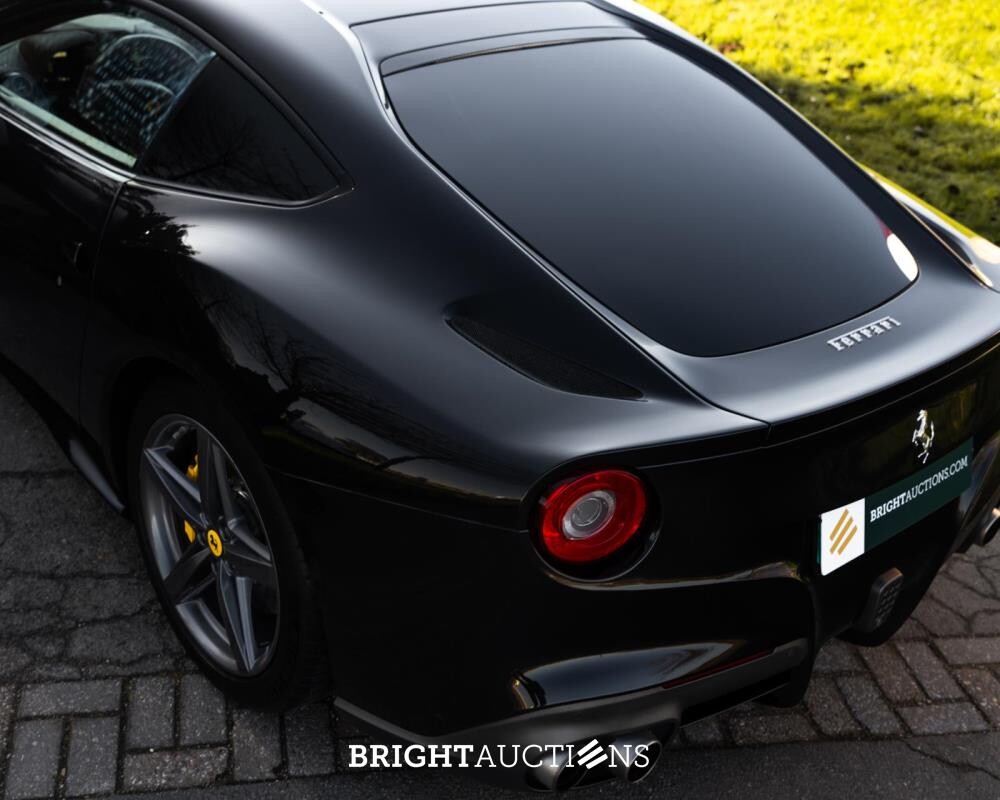 Ferrari F12 Berlinetta 6.3 V12 741pk 2013, JR-138-V (New Power Warranty)