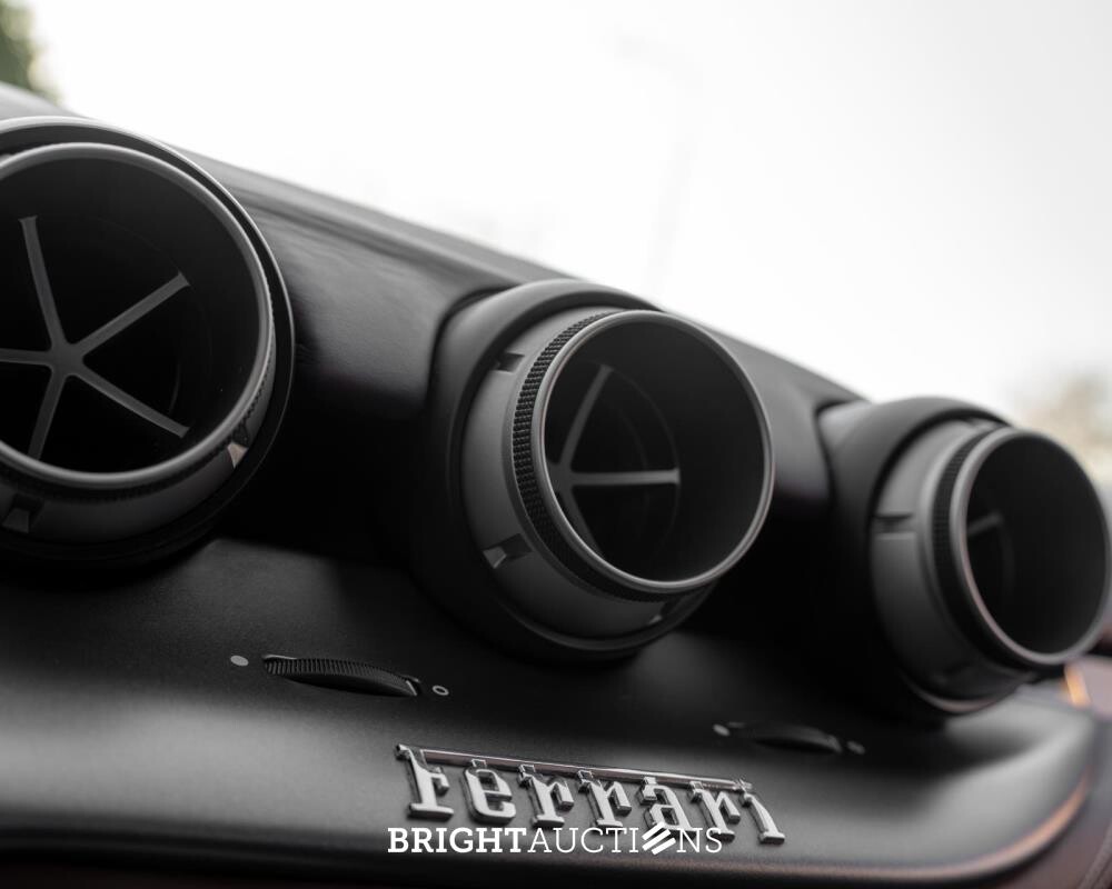 Ferrari F12 Berlinetta 6.3 V12 741pk 2013, JR-138-V (New Power Warranty)