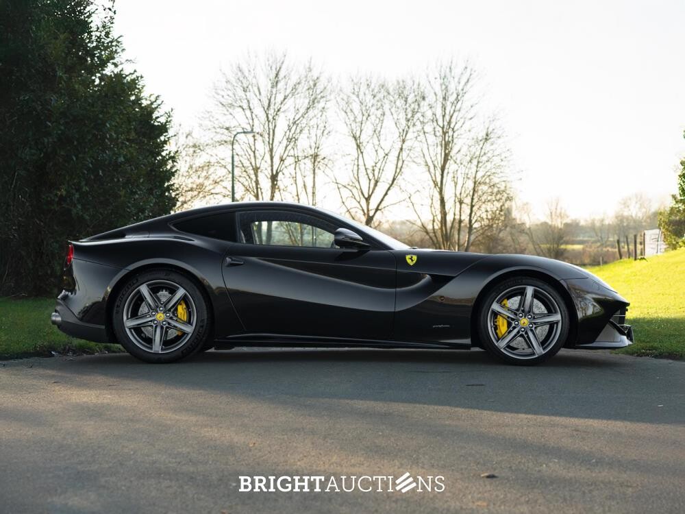 Ferrari F12 Berlinetta 6.3 V12 741pk 2013, JR-138-V (New Power Warranty)