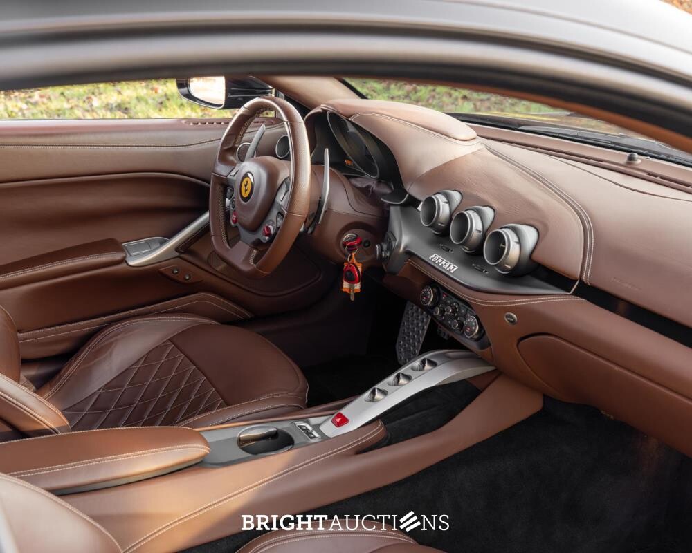 Ferrari F12 Berlinetta 6.3 V12 741pk 2013, JR-138-V (New Power Warranty)