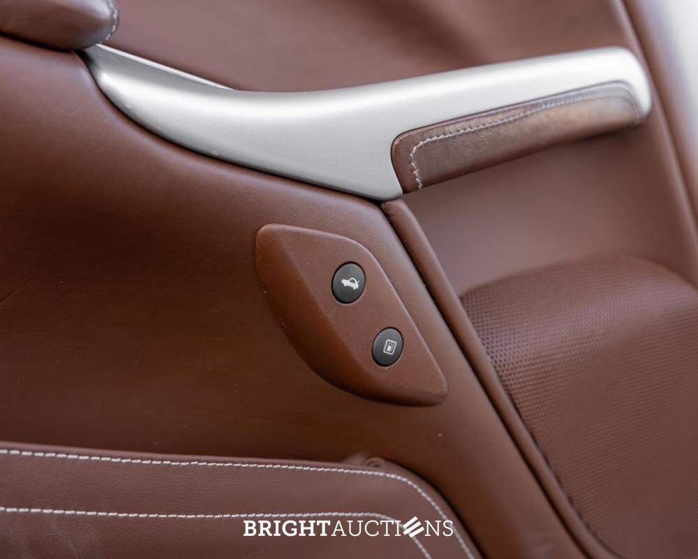 Ferrari F12 Berlinetta 6.3 V12 741pk 2013, JR-138-V (New Power Warranty)