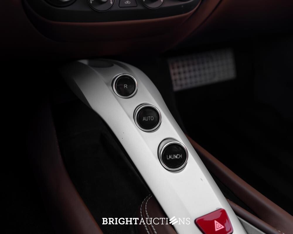 Ferrari F12 Berlinetta 6.3 V12 741pk 2013, JR-138-V (New Power Warranty)