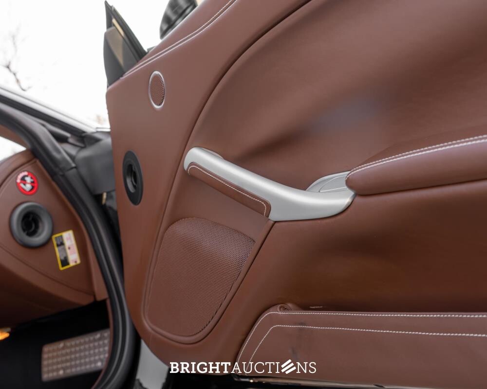 Ferrari F12 Berlinetta 6.3 V12 741pk 2013, JR-138-V (New Power Warranty)