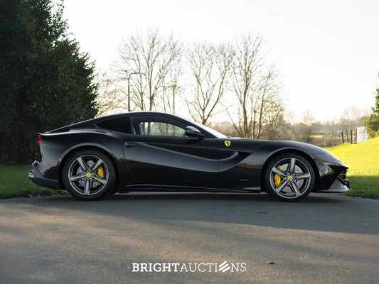 Ferrari F12 Berlinetta 6.3 V12 741pk 2013, JR-138-V (New Power Warranty)