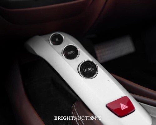 Ferrari F12 Berlinetta 6.3 V12 741pk 2013, JR-138-V (New Power Warranty)