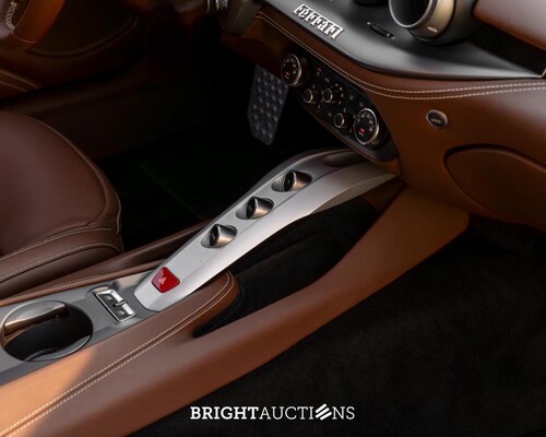 Ferrari F12 Berlinetta 6.3 V12 741pk 2013, JR-138-V (New Power Warranty)