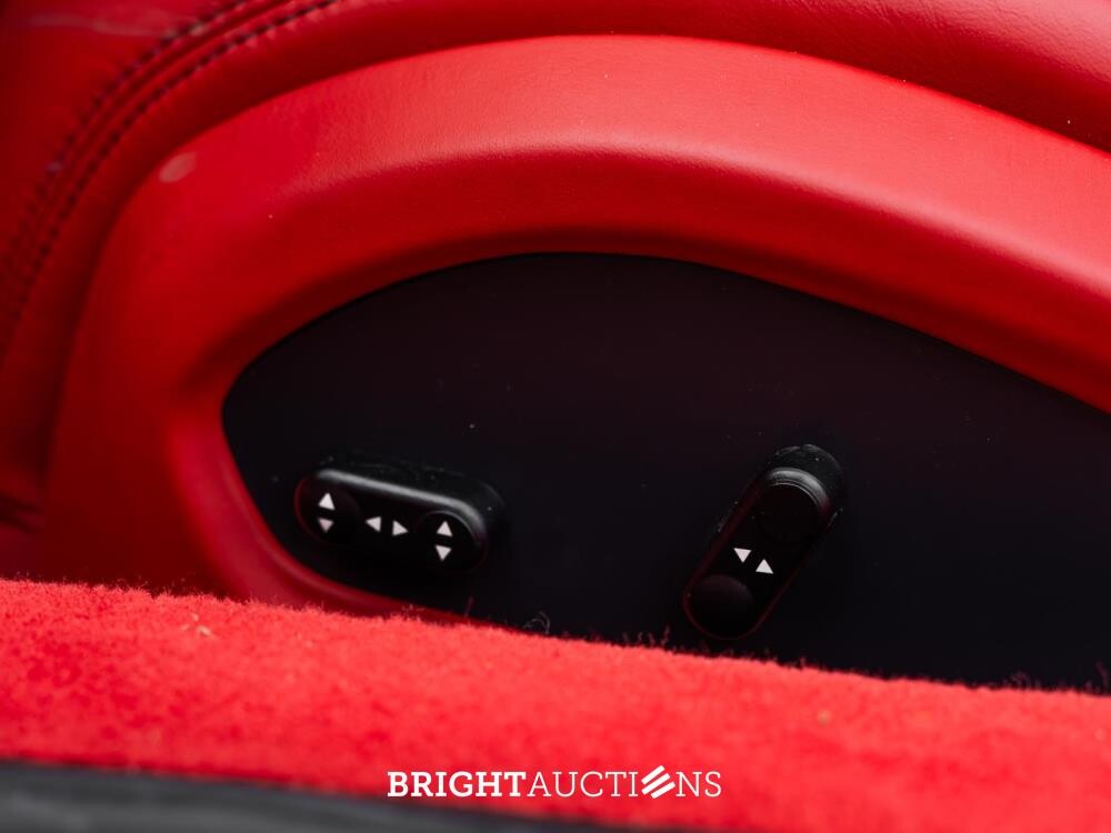 Ferrari 458 4.5 V8 Italia 578pk 2010, JHZ-39-P