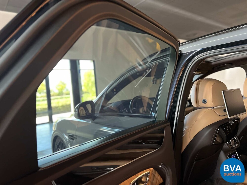 Bentley Bentayga 6.0 V12 Erstausgabe 608PS 2016, P-569-DB.