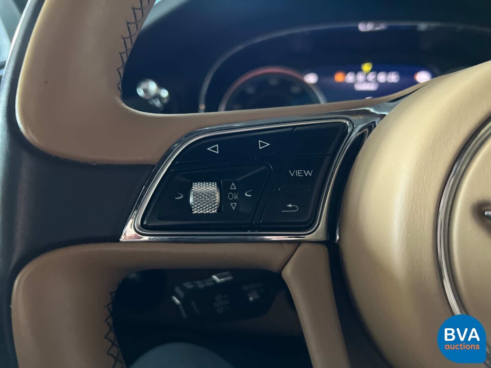 Bentley Bentayga 6.0 V12 Erstausgabe 608PS 2016, P-569-DB.