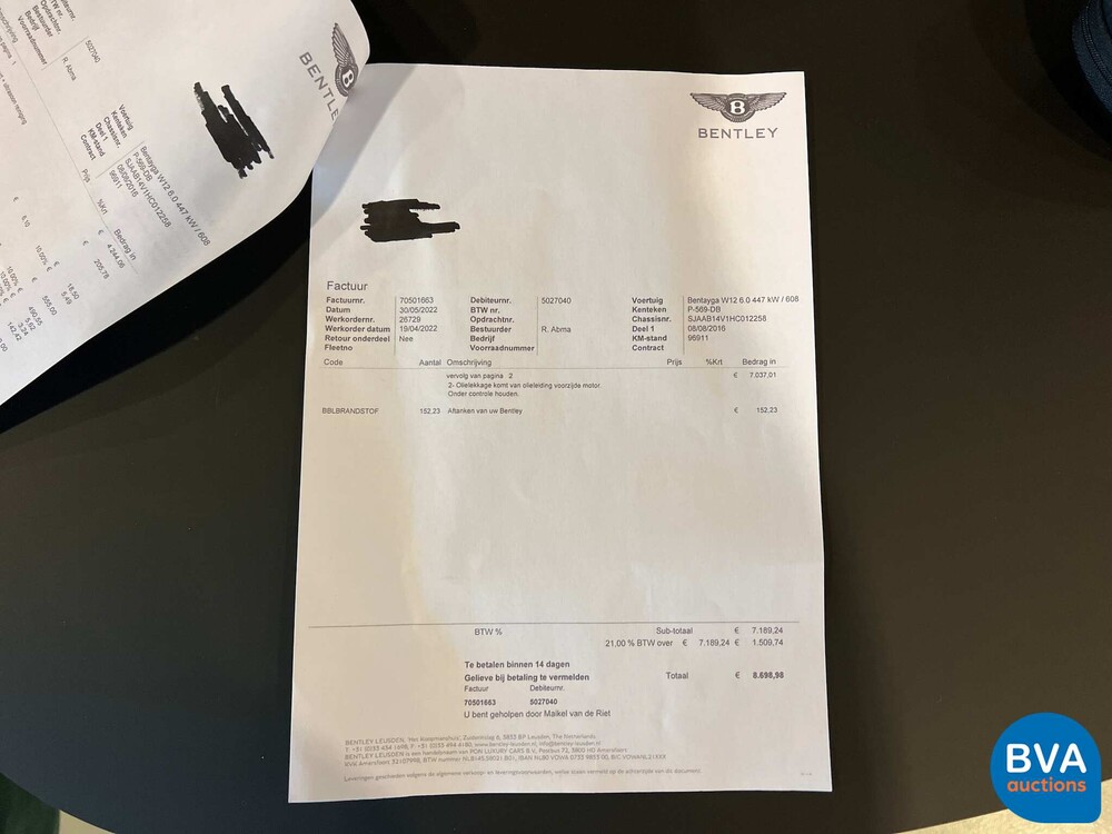 Bentley Bentayga 6.0 V12 Erstausgabe 608PS 2016, P-569-DB.