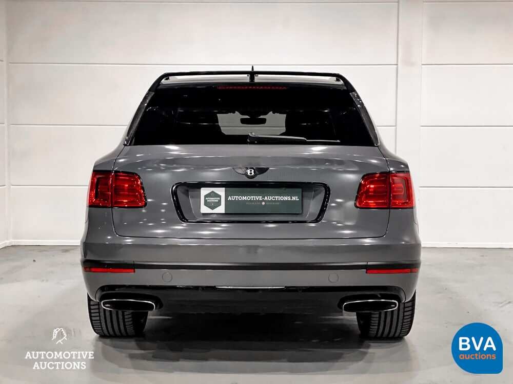 Bentley Bentayga 6.0 V12 Erstausgabe 608PS 2016, P-569-DB.