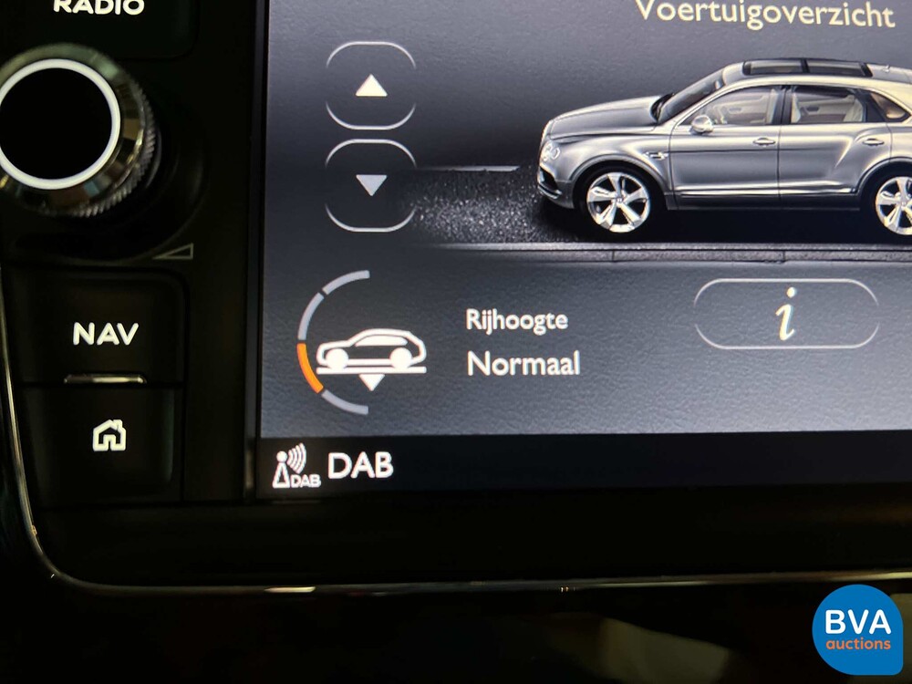 Bentley Bentayga 6.0 V12 Erstausgabe 608PS 2016, P-569-DB.