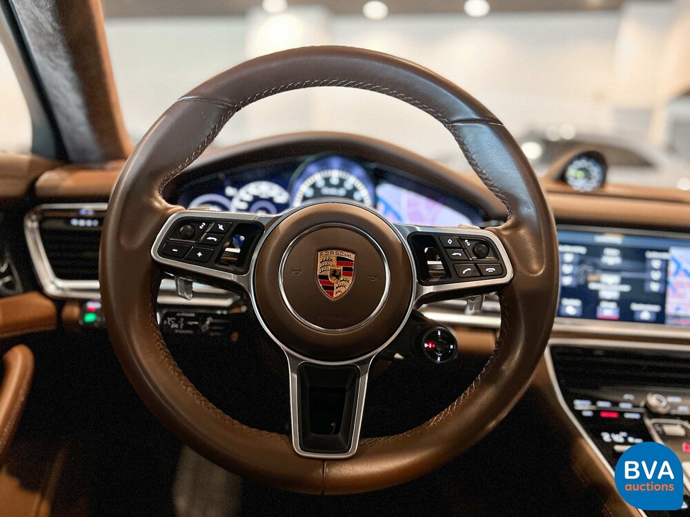 Porsche Panamera Turbo S E-Hybrid 4.0 V8 SportChrono 680PS 2018 -Org. NL-, RR-712-R.