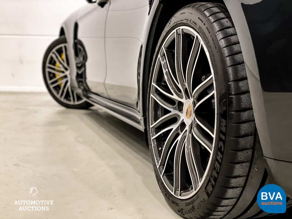 Porsche Panamera Turbo S E-Hybrid 4.0 V8 SportChrono 680PS 2018 -Org. NL-, RR-712-R.