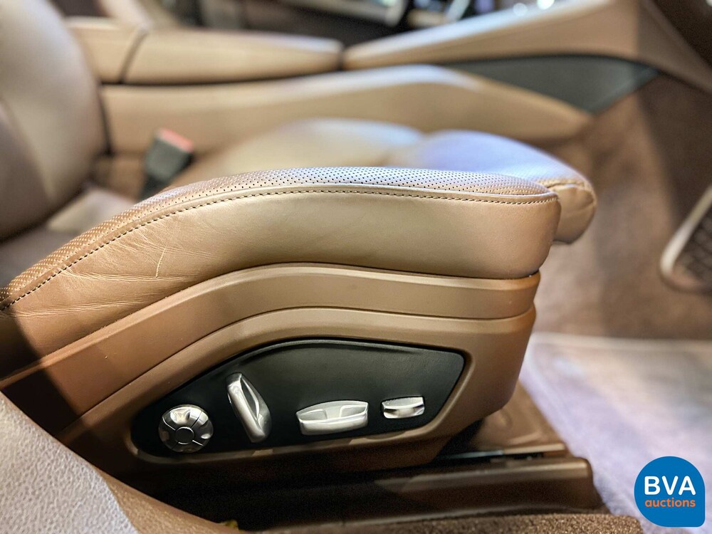 Porsche Panamera Turbo S E-Hybrid 4.0 V8 SportChrono 680PS 2018 -Org. NL-, RR-712-R.