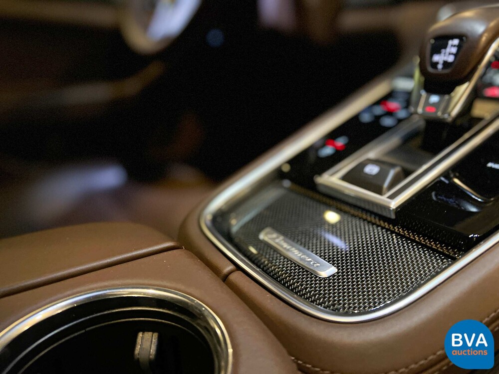 Porsche Panamera Turbo S E-Hybrid 4.0 V8 SportChrono 680PS 2018 -Org. NL-, RR-712-R.