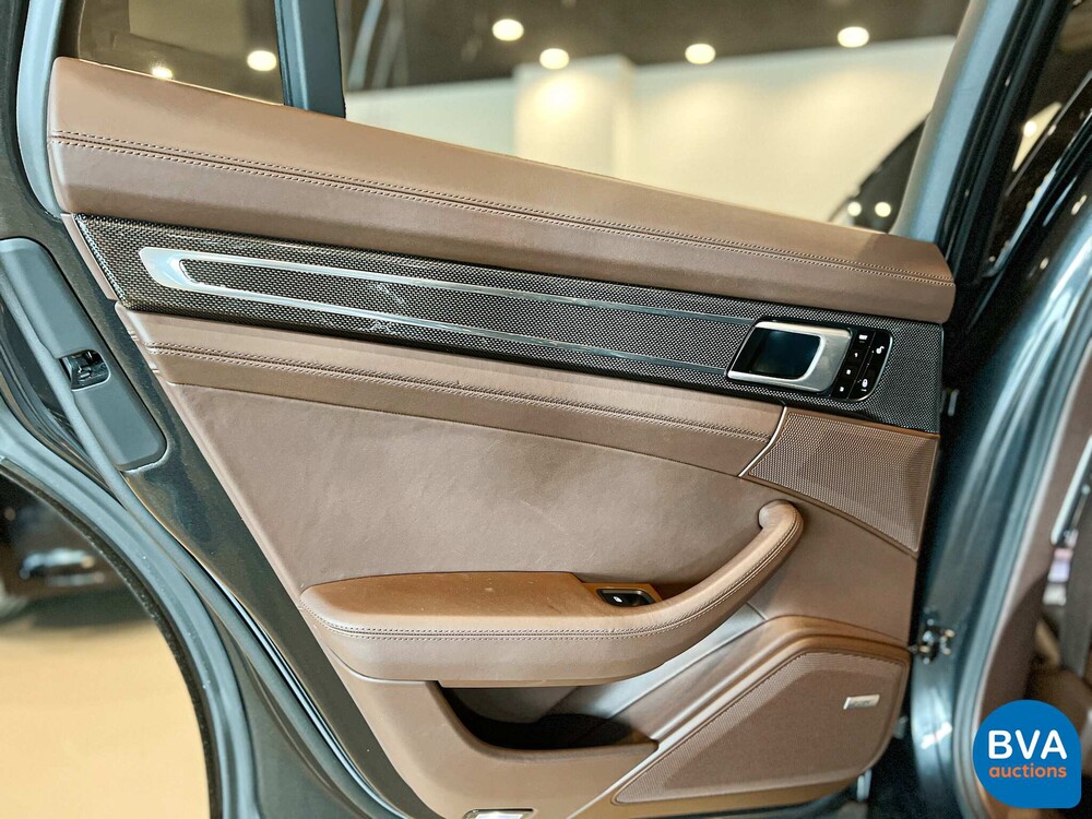 Porsche Panamera Turbo S E-Hybrid 4.0 V8 SportChrono 680PS 2018 -Org. NL-, RR-712-R.