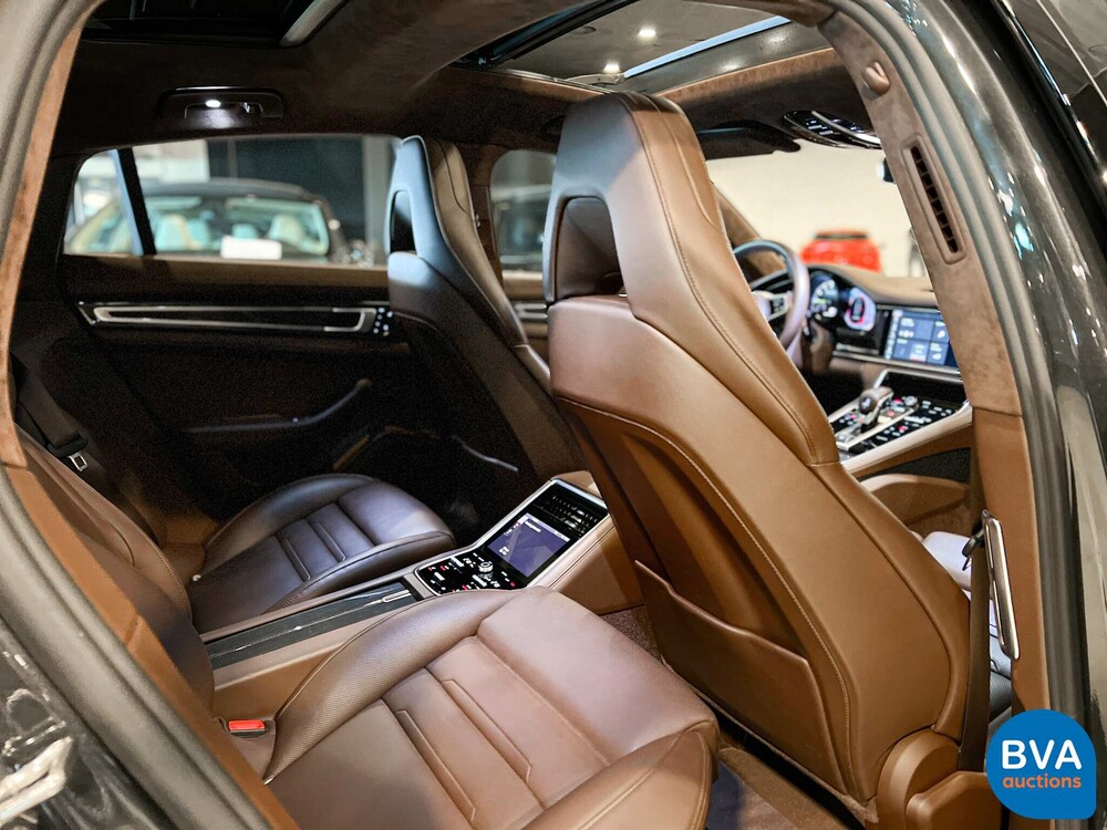 Porsche Panamera Turbo S E-Hybrid 4.0 V8 SportChrono 680PS 2018 -Org. NL-, RR-712-R.