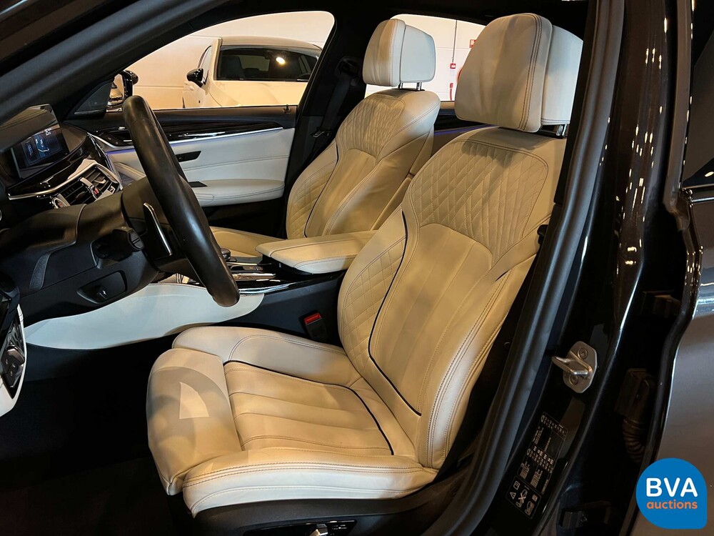 BMW 540i xDrive M-PERFROMANCE M-Sport 5er 340PS 2018 -Org. NL-, SH-052-H.
