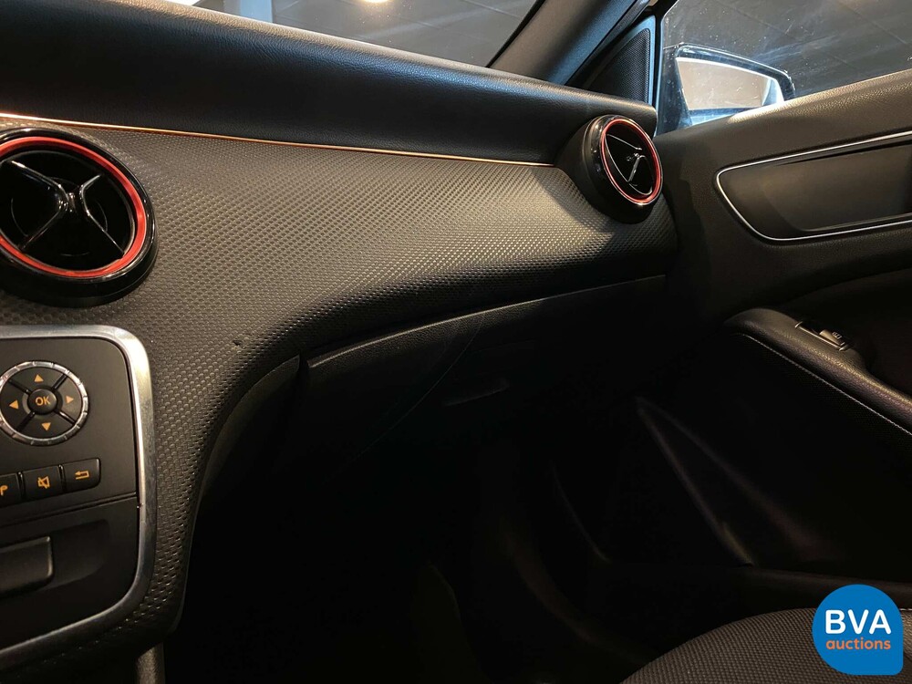 Mercedes-Benz A180 Prestige A-Klasse 122 PS 2013, KG-616-H.