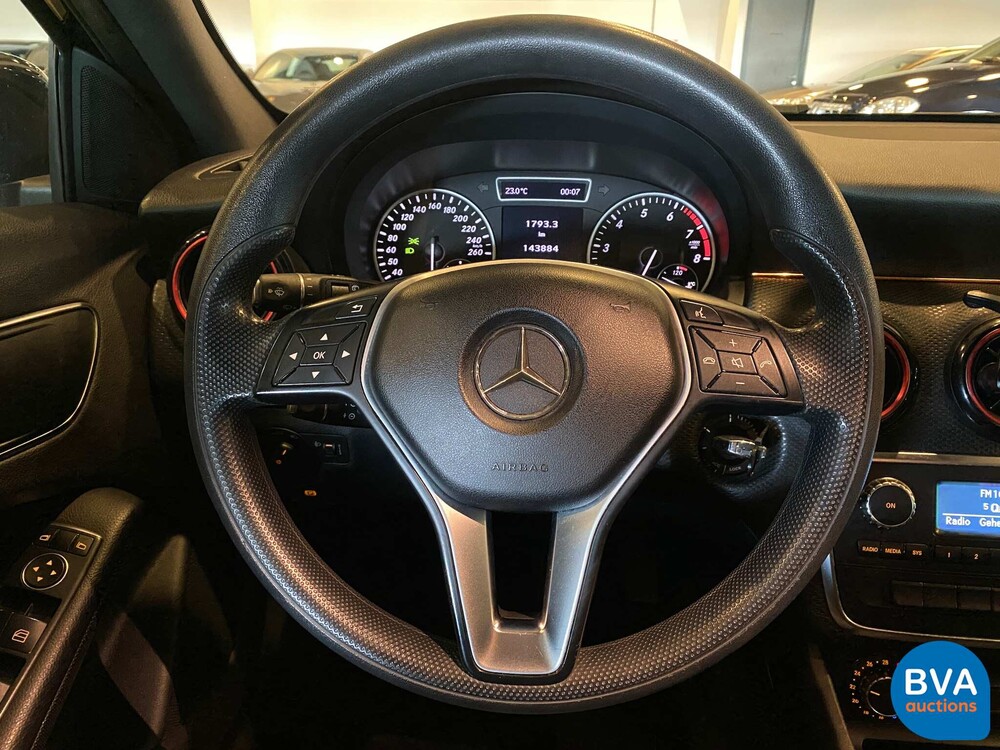 Mercedes-Benz A180 Prestige A-Klasse 122 PS 2013, KG-616-H.