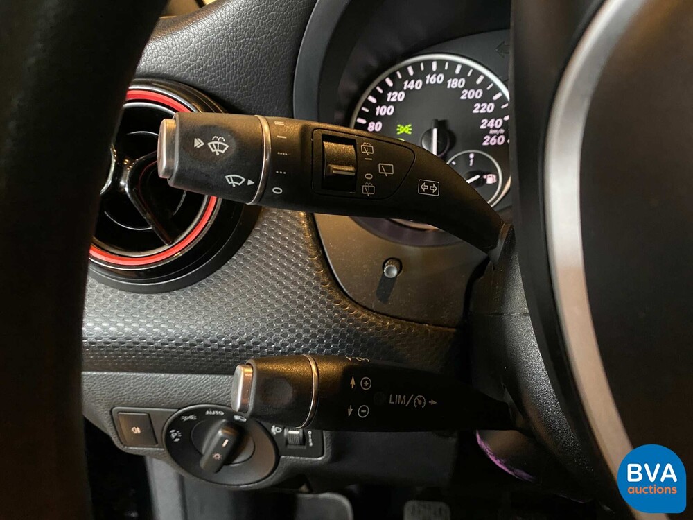 Mercedes-Benz A180 Prestige A-Klasse 122 PS 2013, KG-616-H.