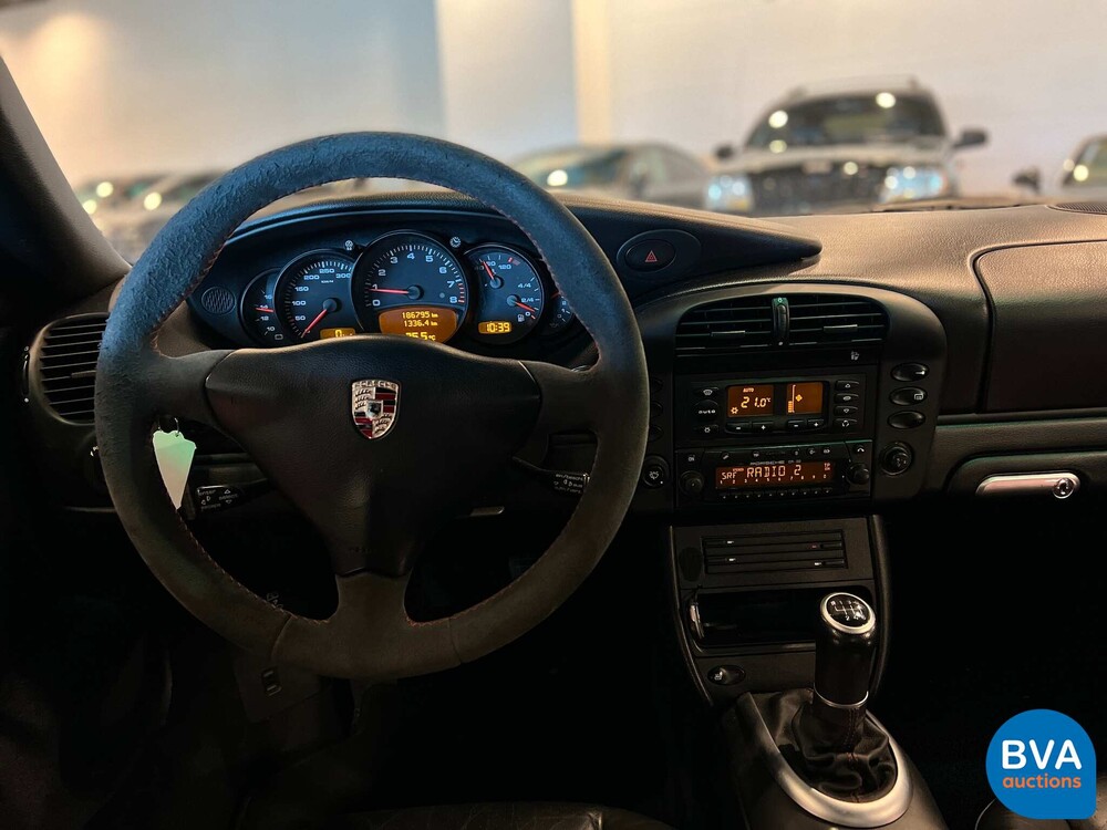 Porsche 911 3.6 Carrera 996 Coupé MK2 320pk 2002 GT3 -MANUAL- ORG-NL, 67-JB-GK.