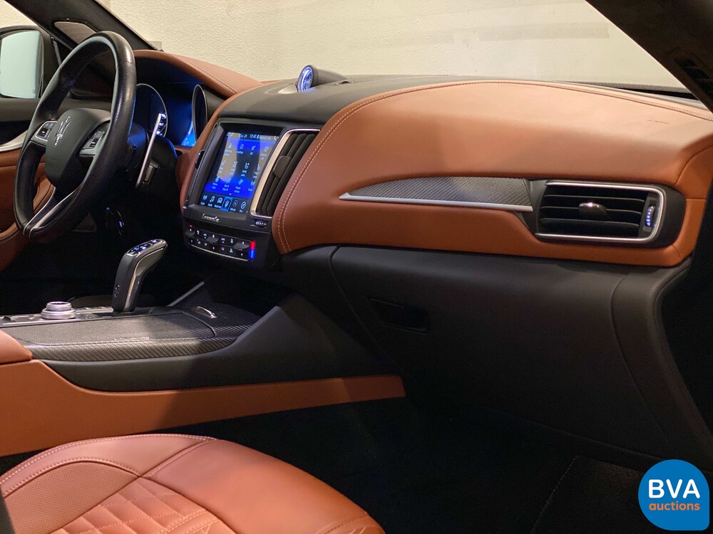 Maserati Levante Trofeo V8 581 PS 2020 MEIN FACELIFT-Ferrari-MOTOR.