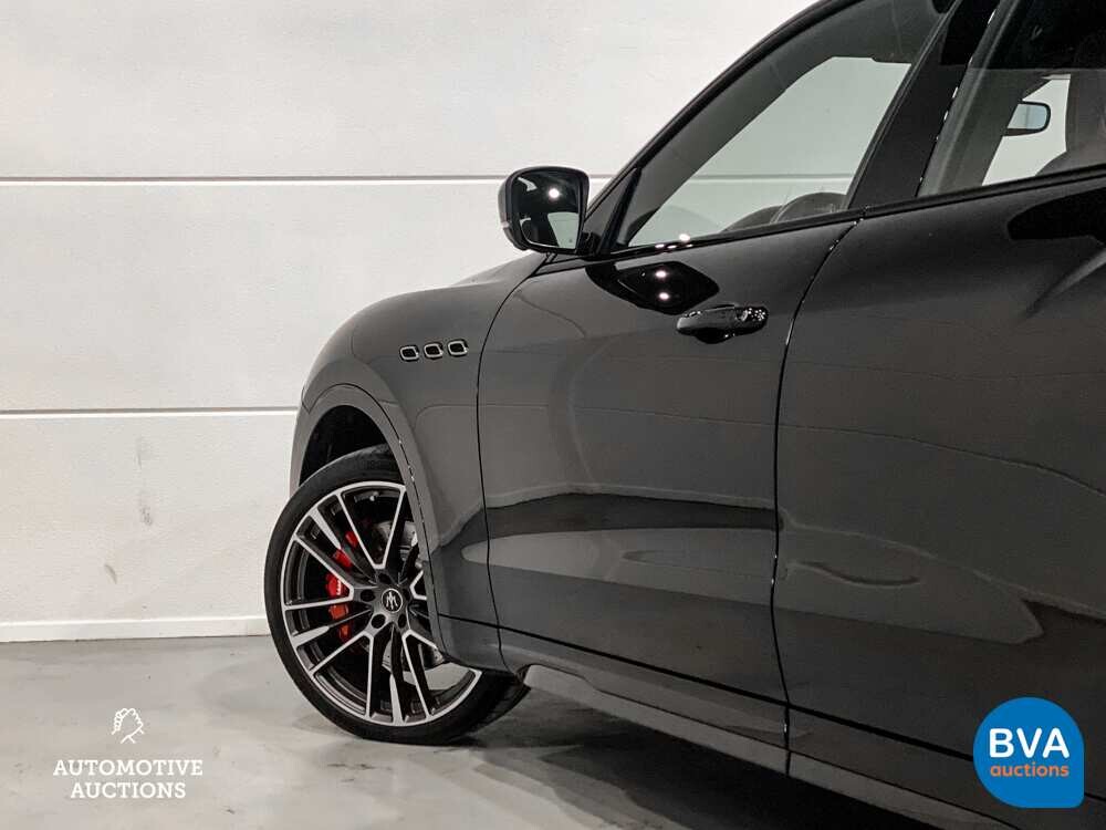 Maserati Levante Trofeo V8 581 PS 2020 MEIN FACELIFT-Ferrari-MOTOR.