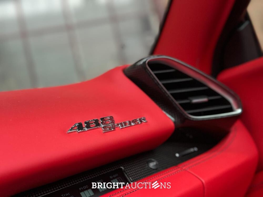 Ferrari 488 Spider 3.9 V8 670pk 2018