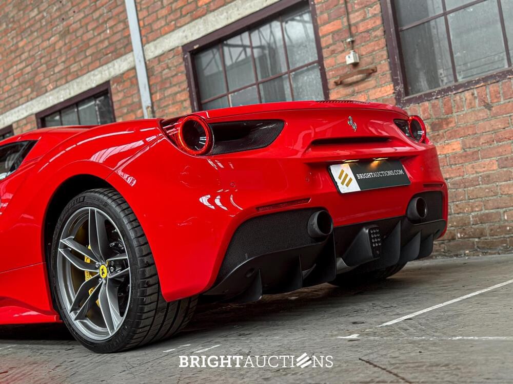 Ferrari 488 Spider 3.9 V8 670pk 2018