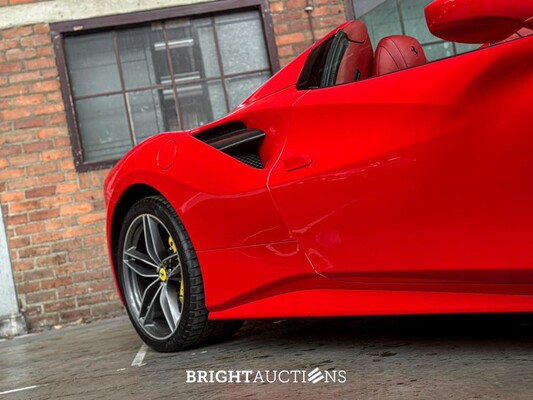 Ferrari 488 Spider 3.9 V8 670pk 2018