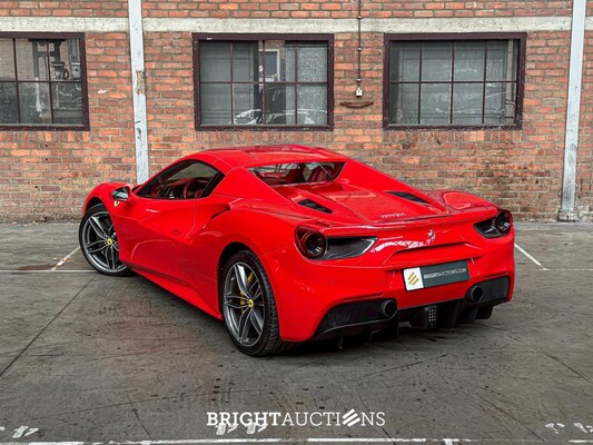 Ferrari 488 Spider 3.9 V8 670pk 2018