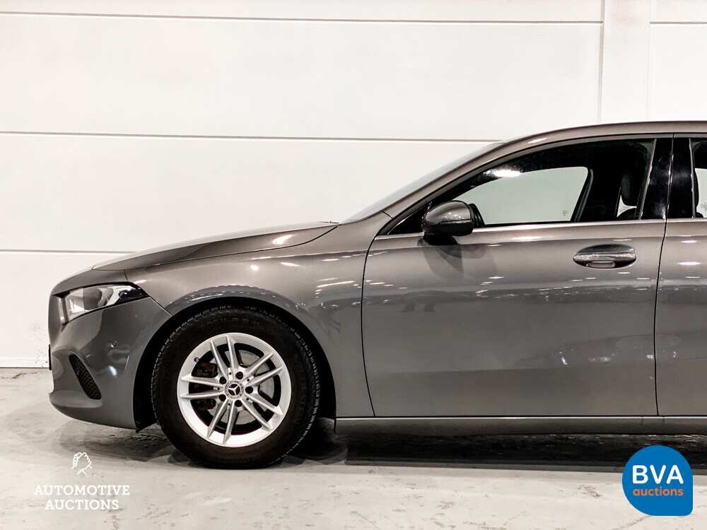Mercedes-Benz A180d Launch Edition Premium Plus NW-MODELL 116pk 2019 A-Klasse, N-688-GB.