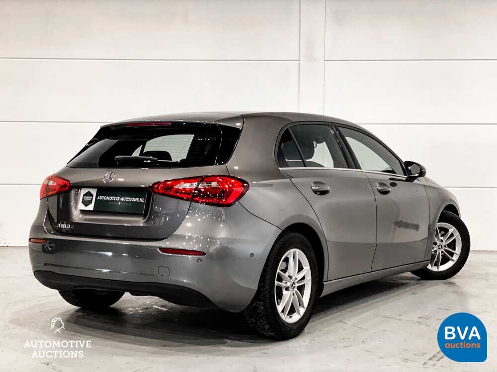 Mercedes-Benz A180d Launch Edition Premium Plus NW-MODELL 116pk 2019 A-Klasse, N-688-GB.