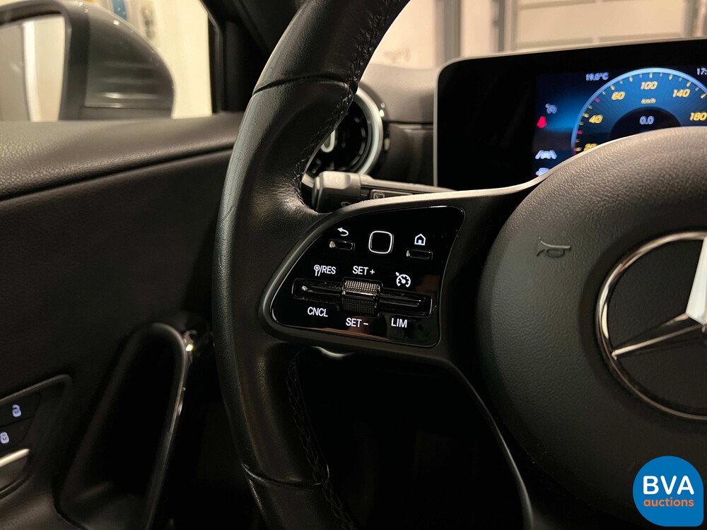 Mercedes-Benz A180d Launch Edition Premium Plus NW-MODELL 116pk 2019 A-Klasse, N-688-GB.
