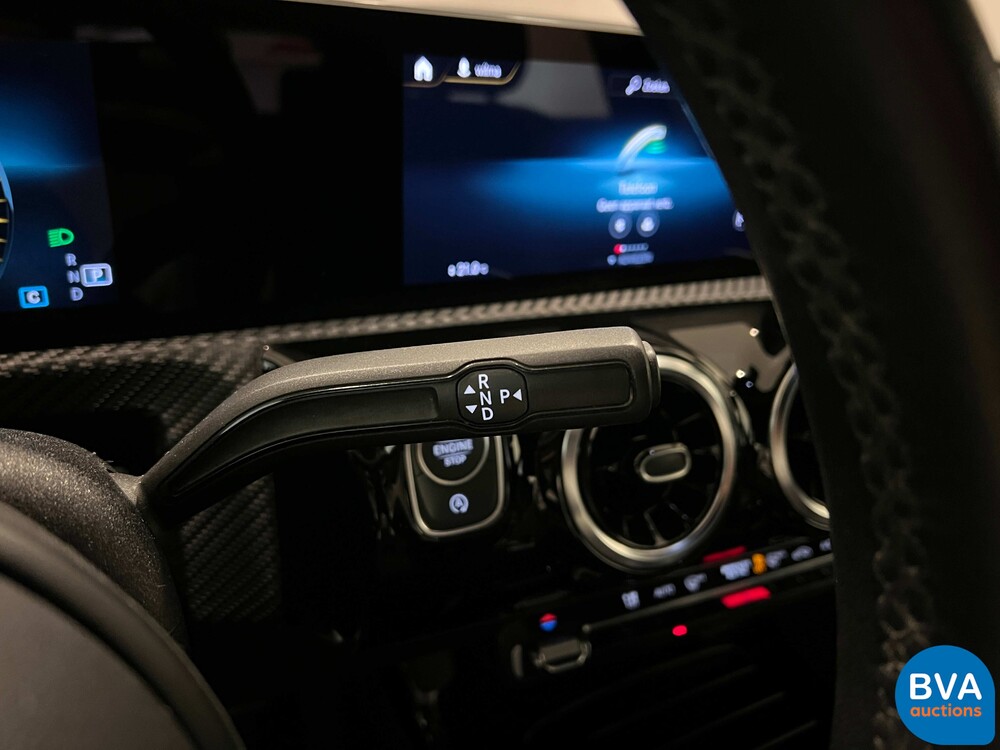 Mercedes-Benz A180d Launch Edition Premium Plus NW-MODELL 116pk 2019 A-Klasse, N-688-GB.