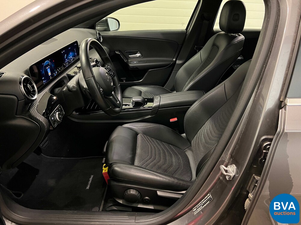 Mercedes-Benz A180d Launch Edition Premium Plus NW-MODELL 116pk 2019 A-Klasse, N-688-GB.