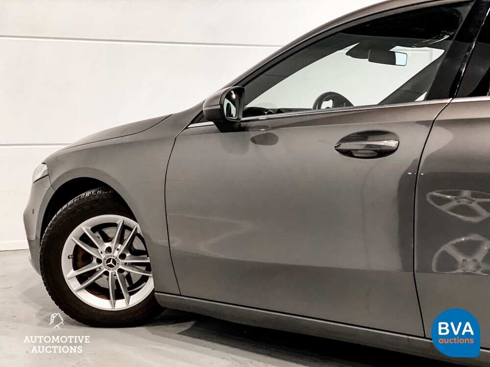 Mercedes-Benz A180d Launch Edition Premium Plus NW-MODELL 116pk 2019 A-Klasse, N-688-GB.