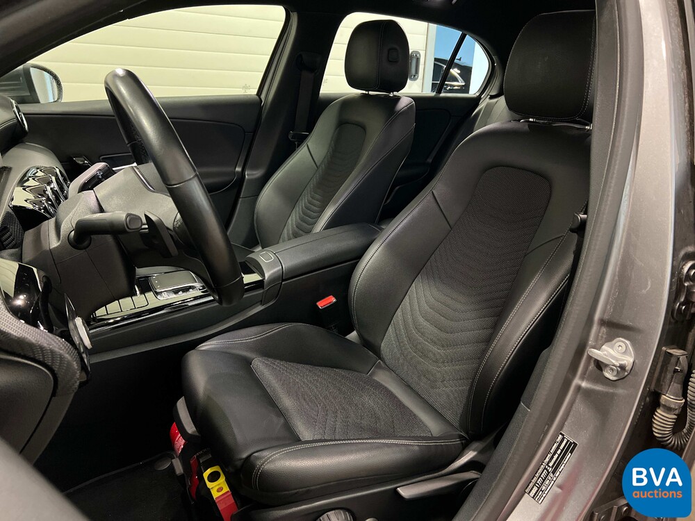 Mercedes-Benz A180d Launch Edition Premium Plus NW-MODELL 116pk 2019 A-Klasse, N-688-GB.
