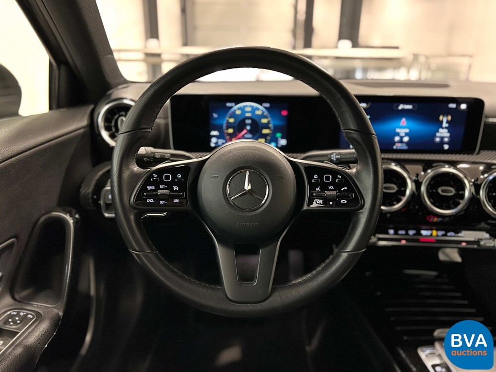 Mercedes-Benz A180d Launch Edition Premium Plus NW-MODELL 116pk 2019 A-Klasse, N-688-GB.
