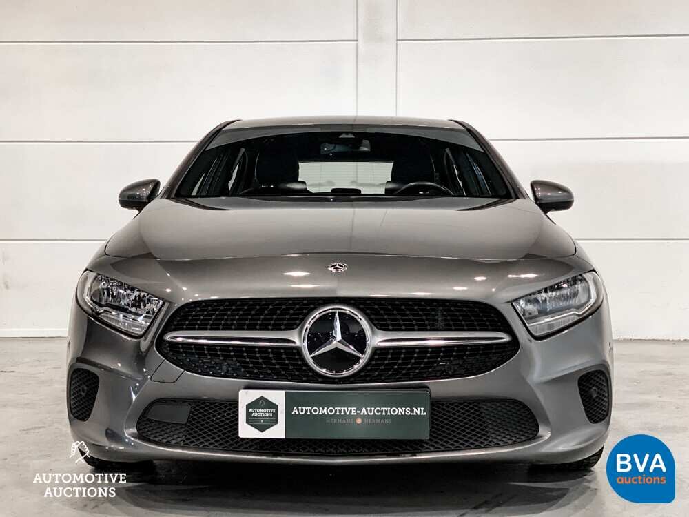 Mercedes-Benz A180d Launch Edition Premium Plus NW-MODELL 116pk 2019 A-Klasse, N-688-GB.