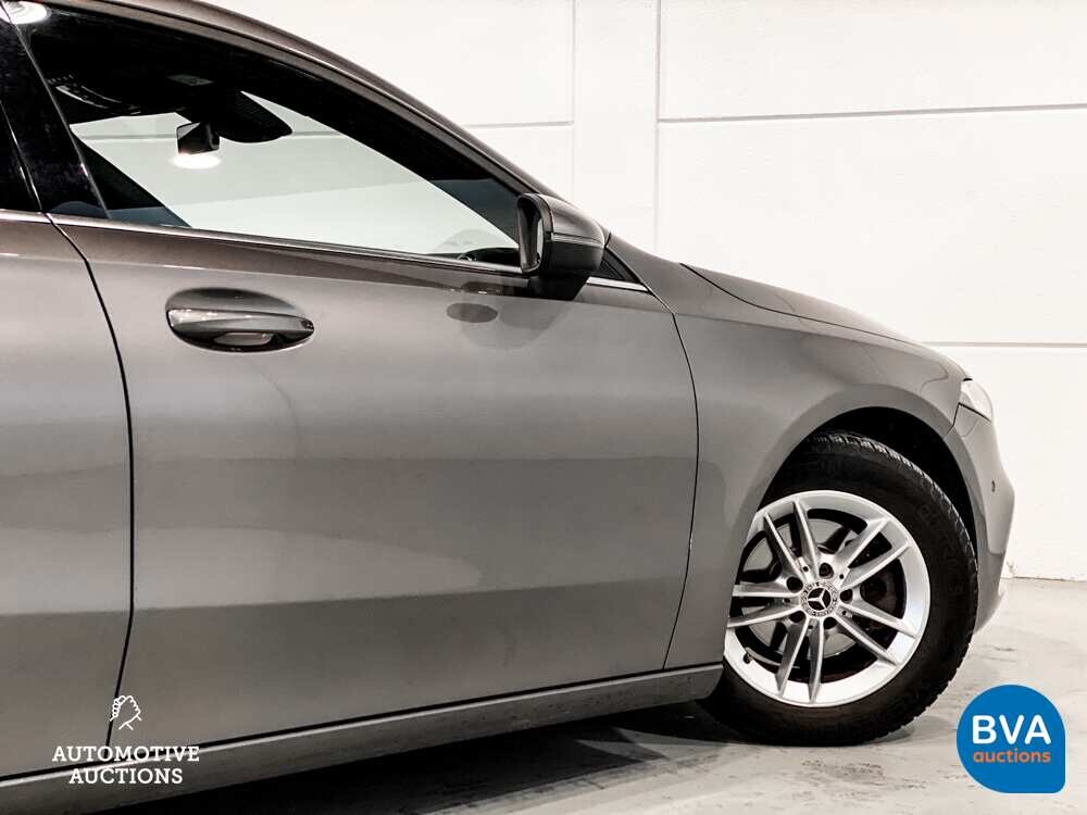 Mercedes-Benz A180d Launch Edition Premium Plus NW-MODELL 116pk 2019 A-Klasse, N-688-GB.