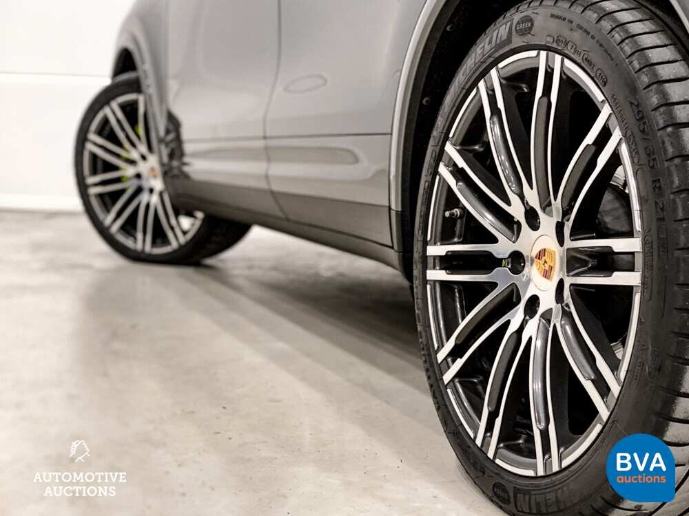 Porsche Cayenne 3.0 V6 S E-Hybrid 416pk Sport Design Chrono FACELIFT Plug-In Hybrid GTS Paket 2015.