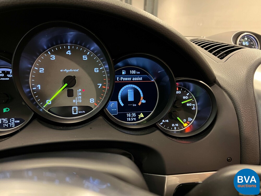 Porsche Cayenne 3.0 V6 S E-Hybrid 416pk Sport Design Chrono FACELIFT Plug-In Hybrid GTS Paket 2015.