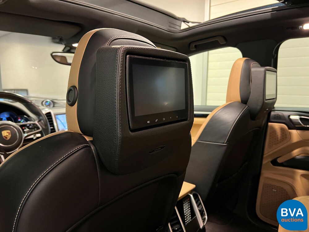 Porsche Cayenne 3.0 V6 S E-Hybrid 416pk Sport Design Chrono FACELIFT Plug-In Hybrid GTS Paket 2015.