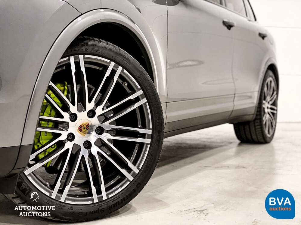 Porsche Cayenne 3.0 V6 S E-Hybrid 416pk Sport Design Chrono FACELIFT Plug-In Hybrid GTS Paket 2015.